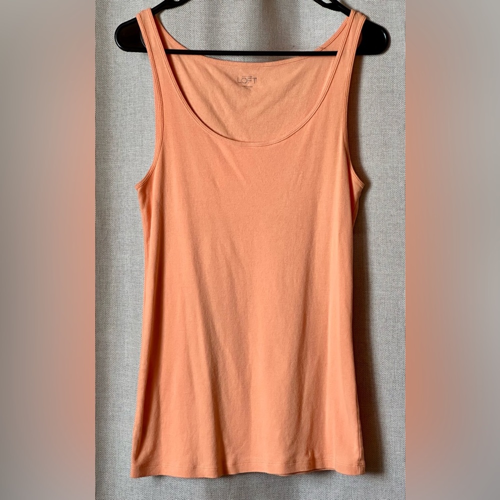 Ann Taylor LOFT•scoop neck tank top•large•100% cotton•peach/coral/sherbet color